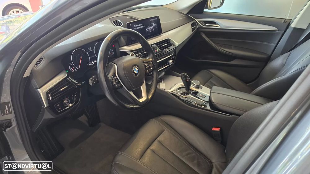 BMW 530 d xDrive Line Luxury Auto - 7
