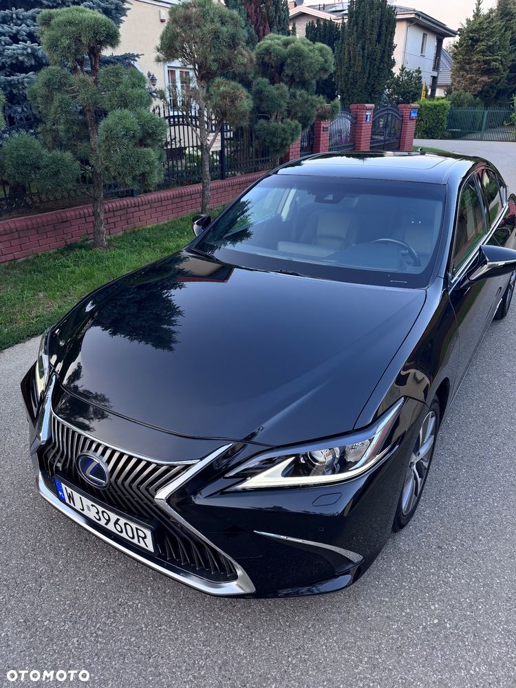 Lexus ES 300h Business Edition - 2
