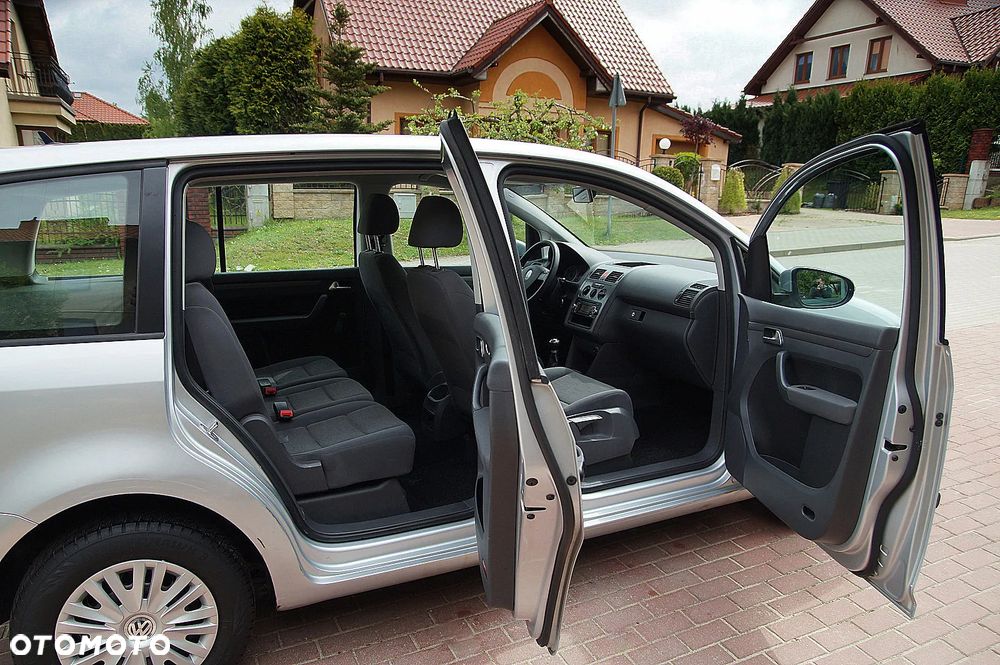 Volkswagen Touran 1.9 TDI Welcome - 18