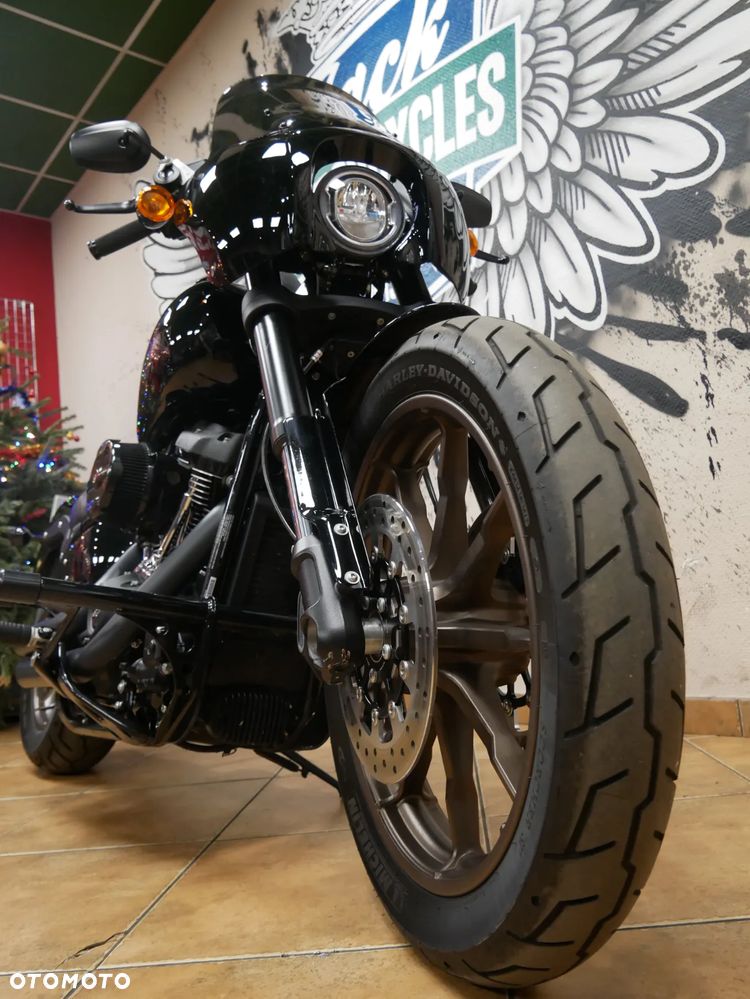 Harley-Davidson Softail Low Rider - 11