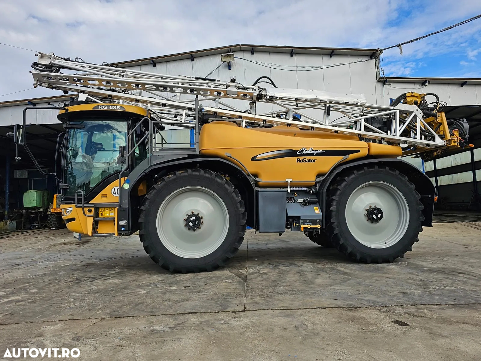Challenger rogator 635b Leasing 10% - 3