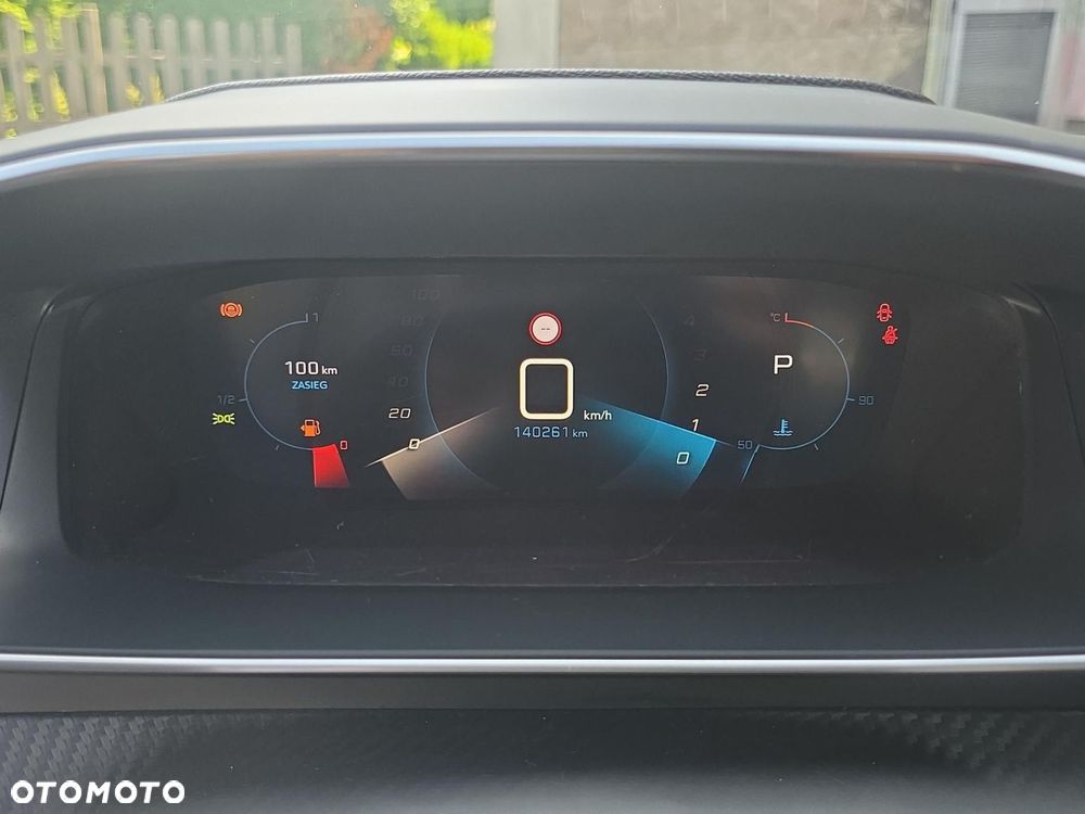Peugeot 2008 1.5 BlueHDi Allure Pack S&S EAT8 - 15