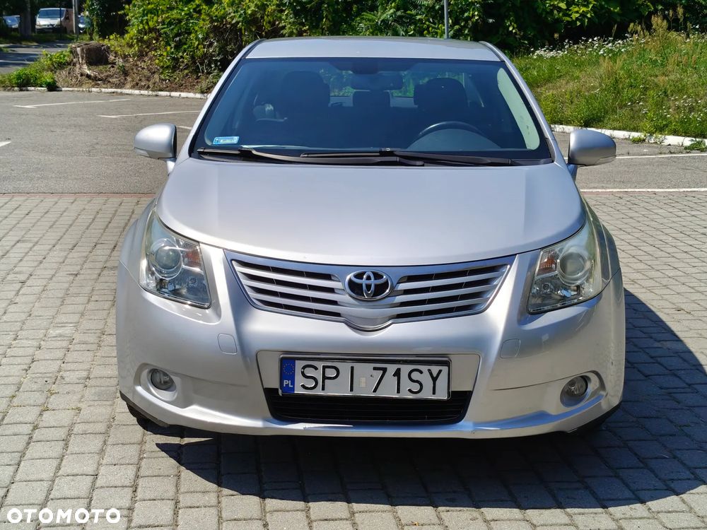 Toyota Avensis 2.0 D-4D Premium - 29