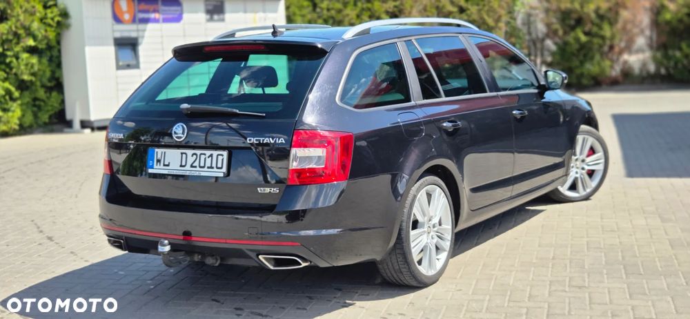 Skoda Octavia 2.0 TDI DSG RS - 16