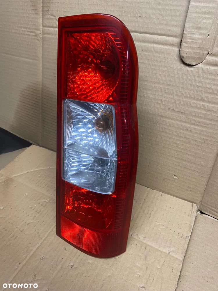 LAMPA TYLNA PRAWA FORD TRANSIT V MK7 TK034773 - 2