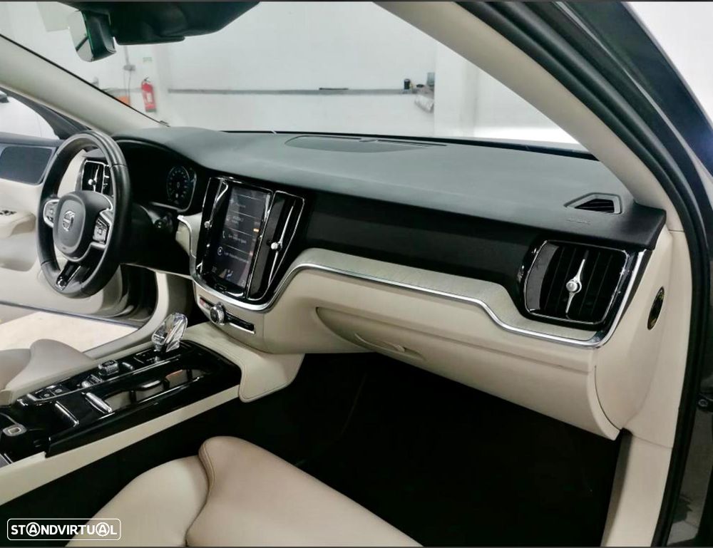 Volvo V60 - 2