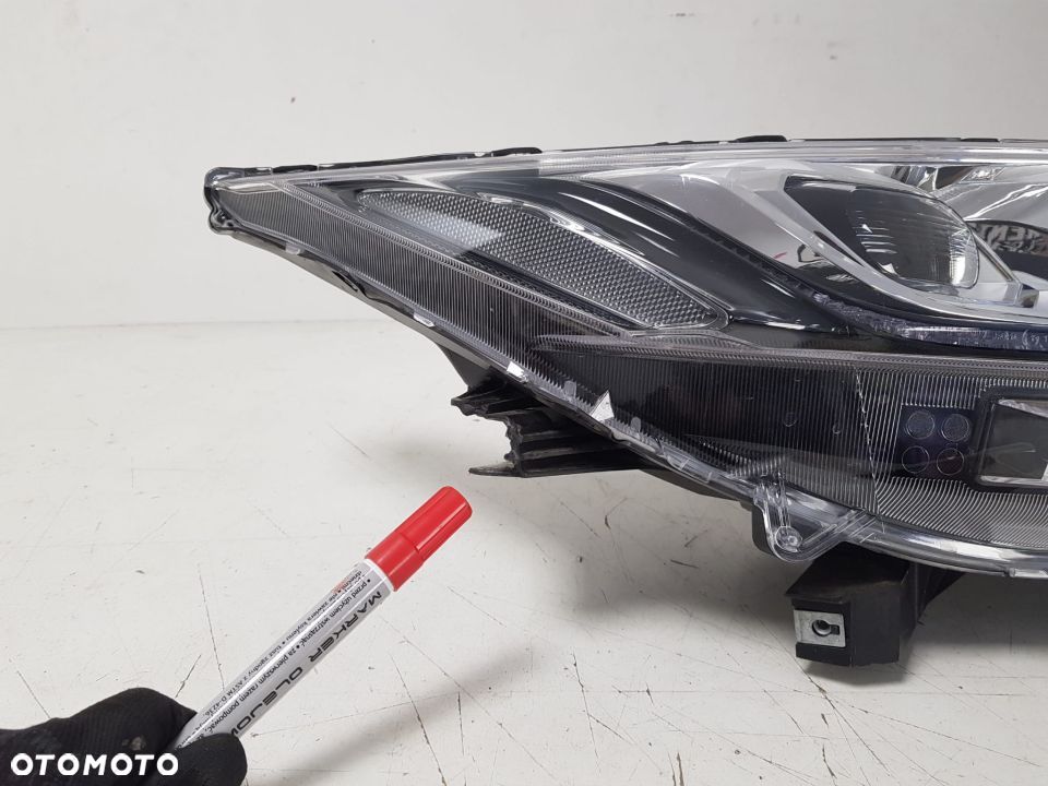 MITSUBISHI ECLIPSE CROSS 17- LAMPA PRAWA PRZEDNIA PRZÓD ZWYKŁA + LED REFLEKTOR - 4