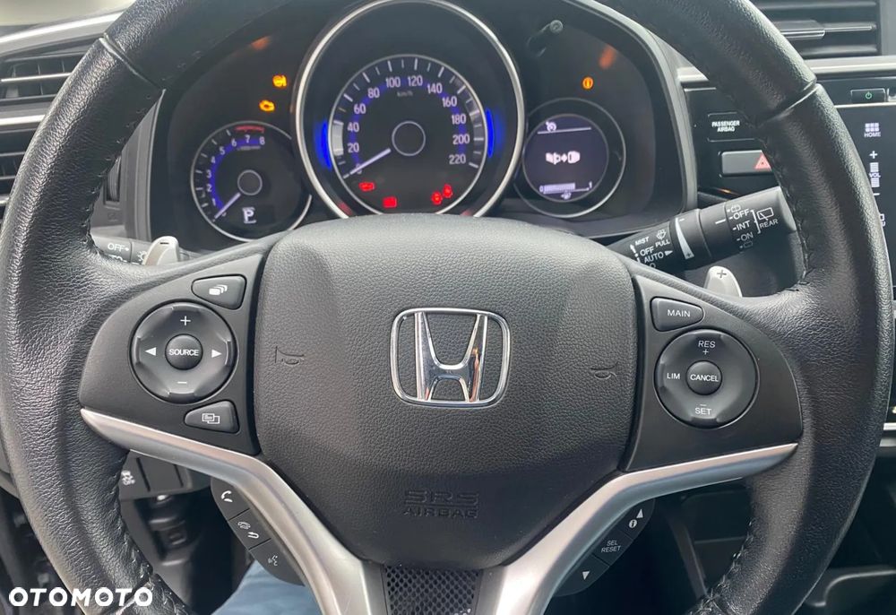 Honda Jazz 1.3 Elegance (ADAS/Honda Connect +) CVT - 16