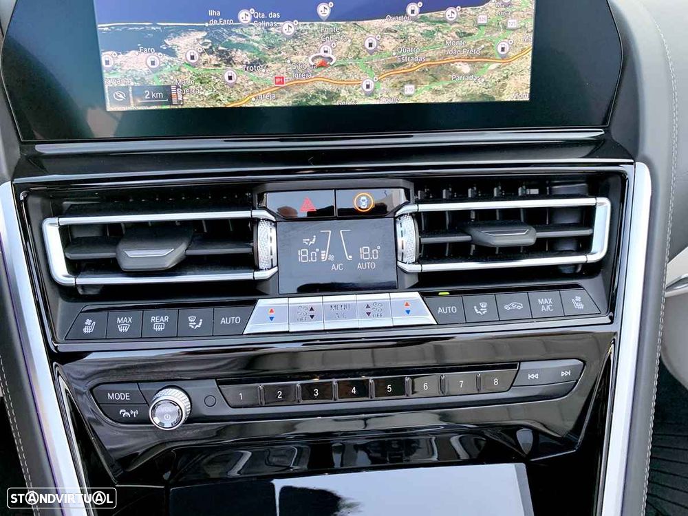 BMW 840 d xDrive Pack M - 16