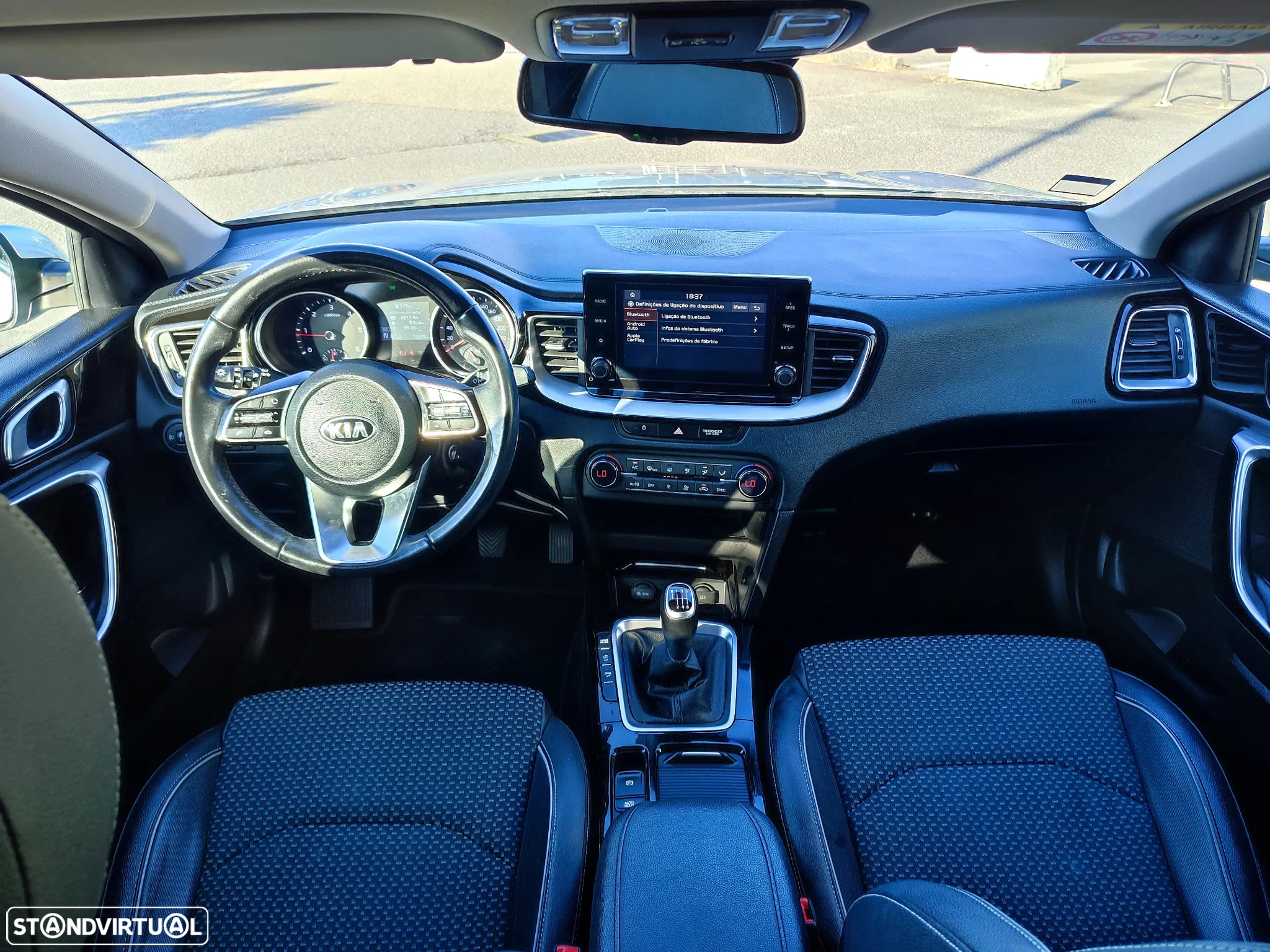 Kia XCeed 1.6 CRDi MHEV Tech - 10
