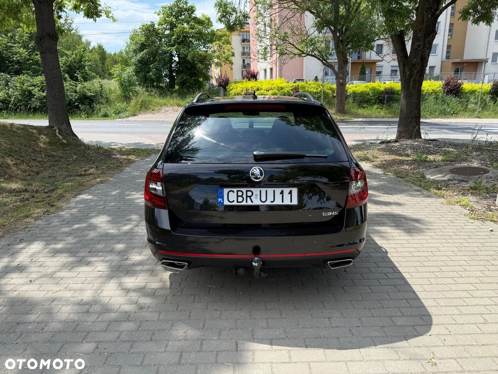 Skoda Octavia 2.0 TDI RS DSG - 5