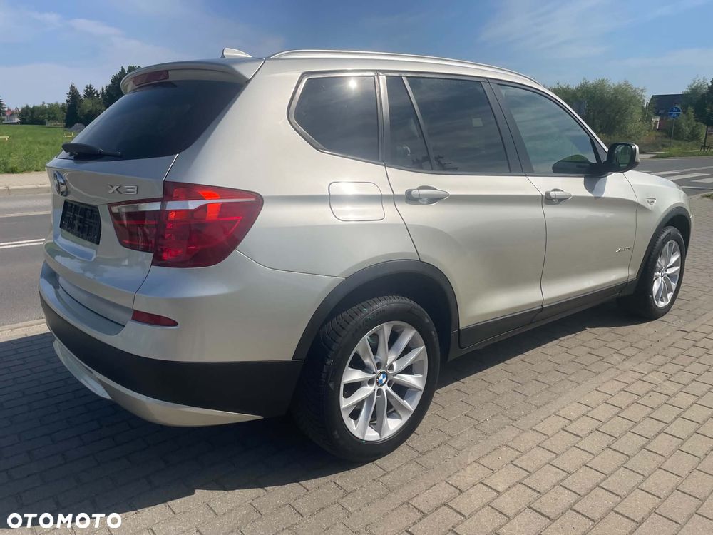 BMW X3 xDrive20d - 13