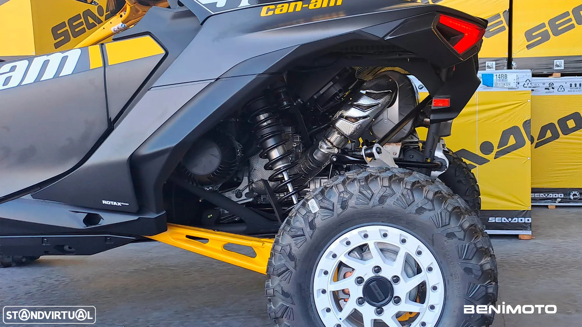 Can-Am Maverick R X RS Smart-Shox - 17