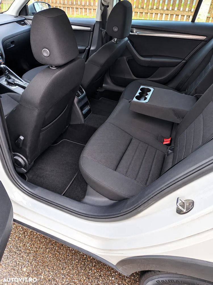 Skoda Octavia - 11