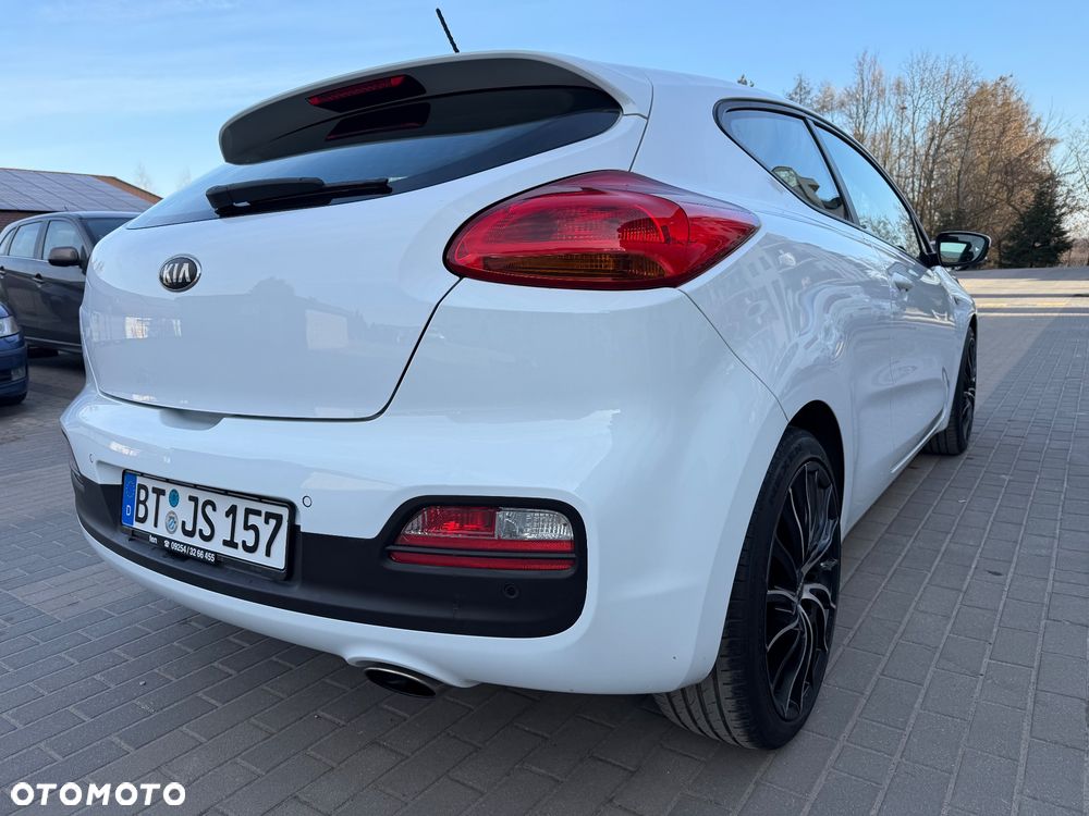 Kia ProCeed 1.6 GDI Vision - 14