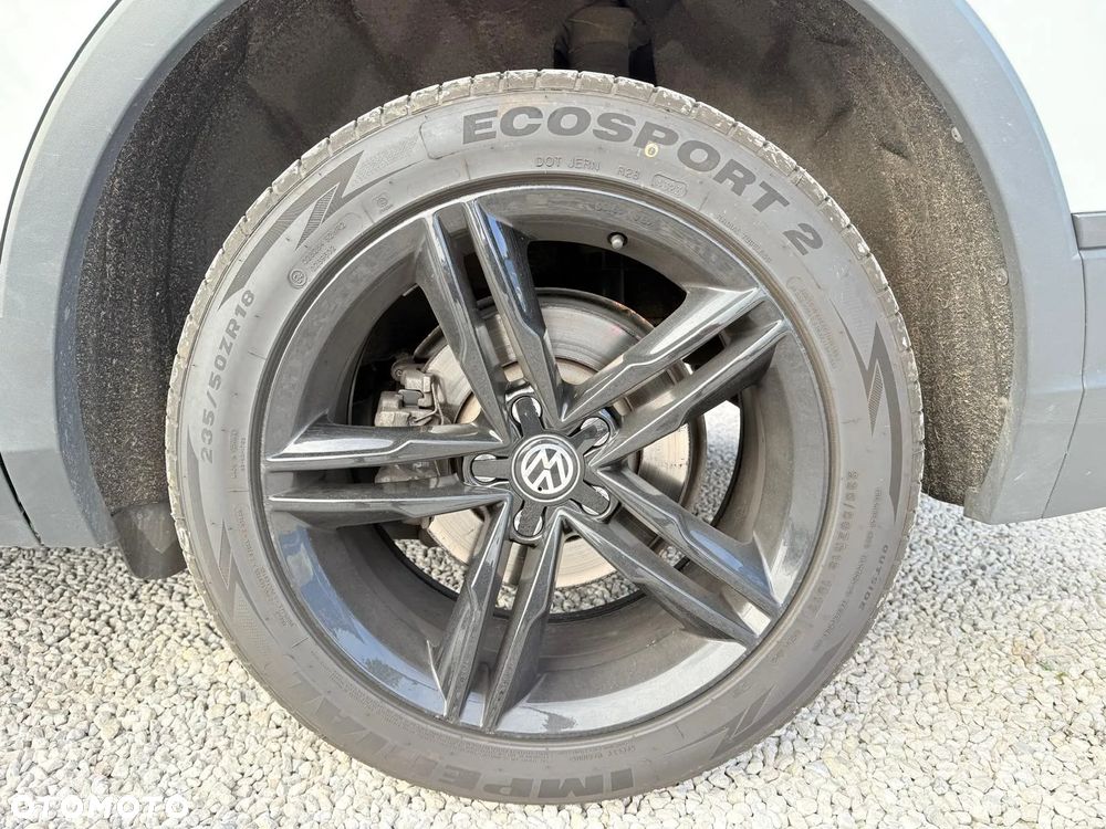 Volkswagen Tiguan 2.0 TSI 4Mot Active DSG - 11