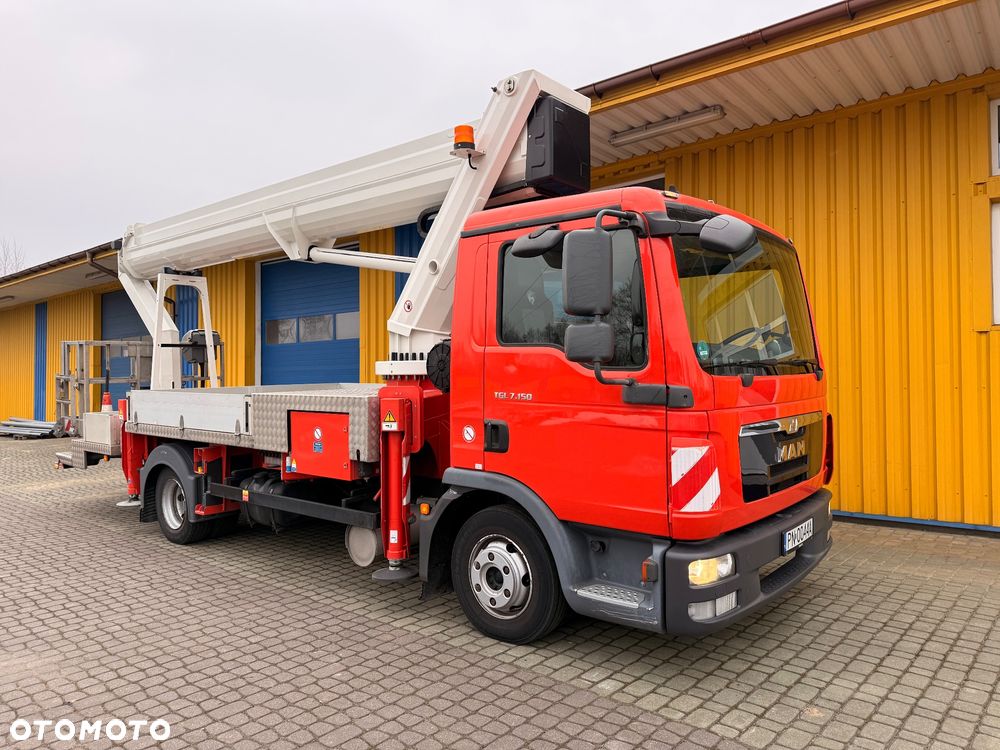 Ruthmann T330 (33m w bok 21,2m)Mercedes Atego, MAN TGL7.150 - 4