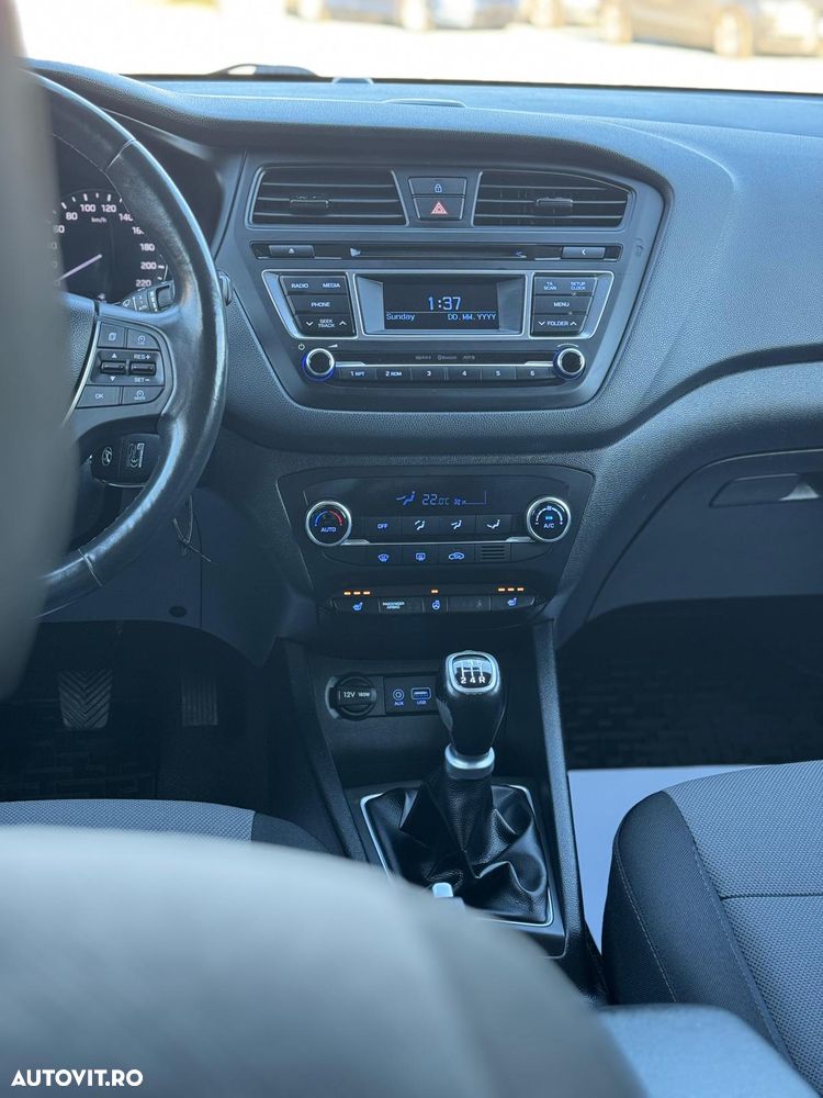 Hyundai i20 1.2 Comfort - 24