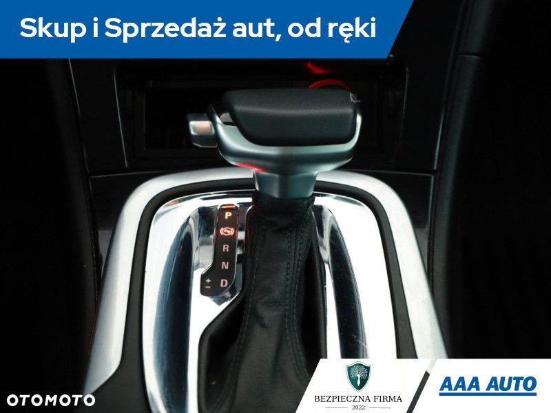 Opel Insignia - 15