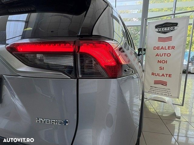 Toyota RAV4 - 5