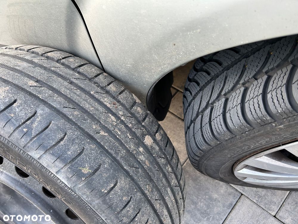 Toyota Corolla Verso 2.0 D-4D Prestige 7os - 10