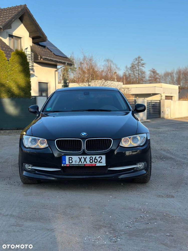 BMW Seria 3 320i - 14