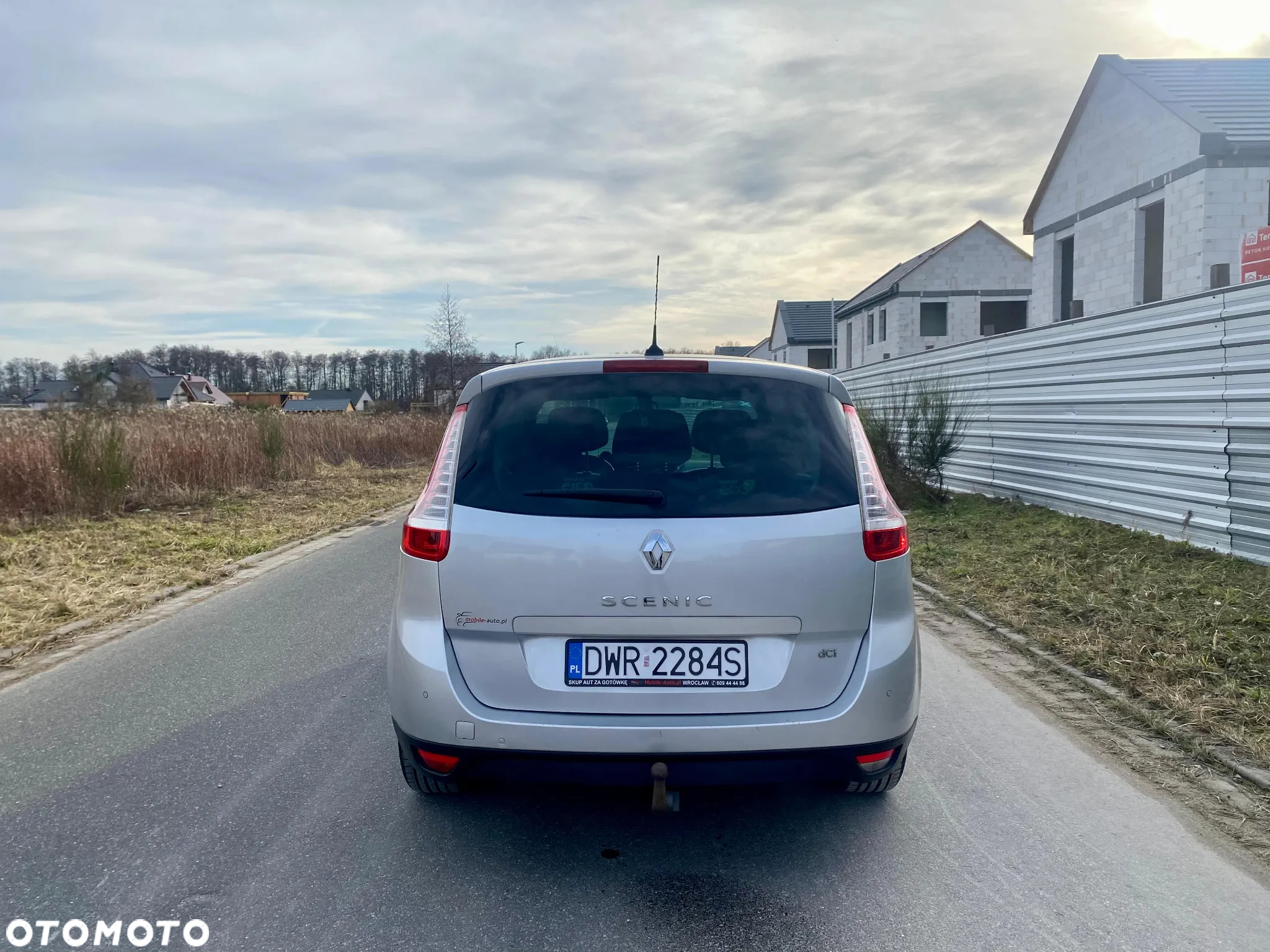 Renault Grand Scenic 1.9 dCi Bose Edition - 12