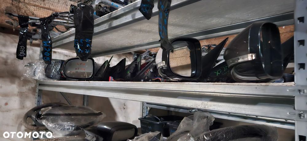 Zderzak przód tył Klapa maska reflektor lampa chłodnice sterowniki moduły rozruszniki kompresory skrzynie silniki zawieszenie HURT sprzedaż hurtowa CAŁE KONTO - 33