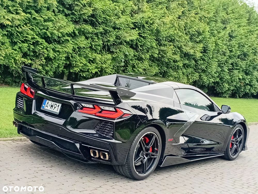 Chevrolet Corvette - 32