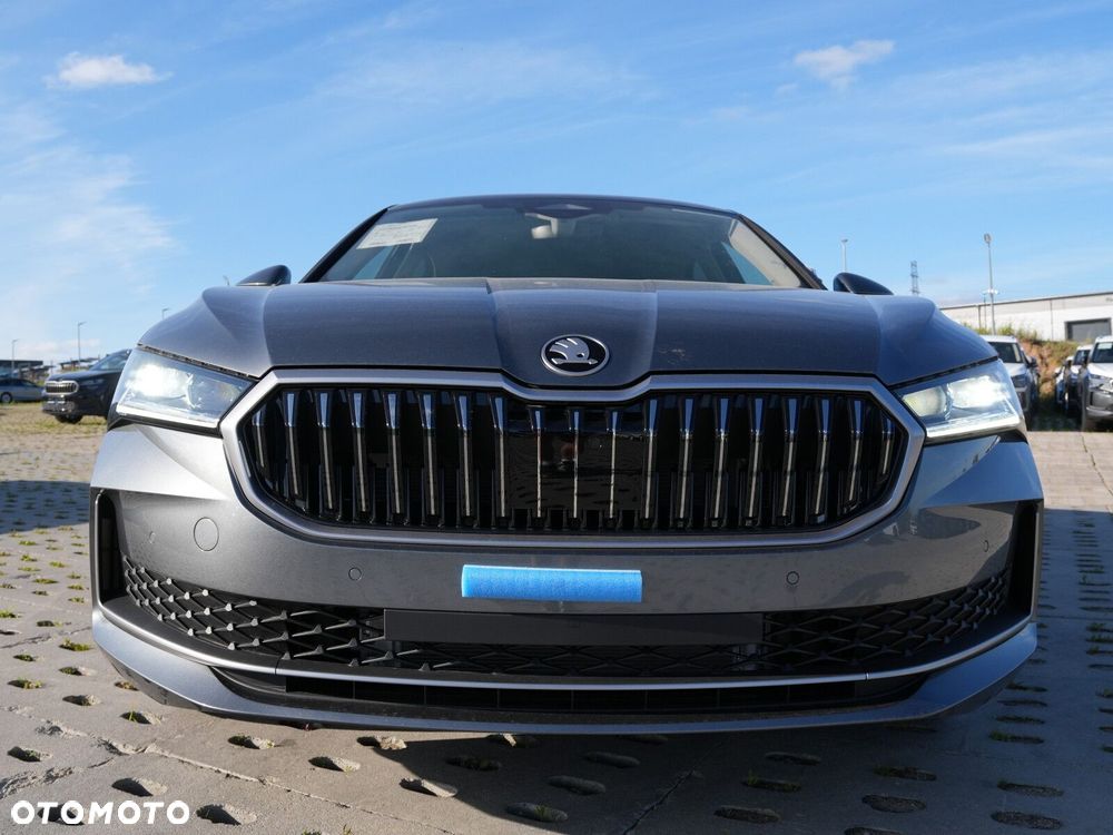 Skoda Superb 2.0 TDI SCR 4x4 Drive DSG - 7