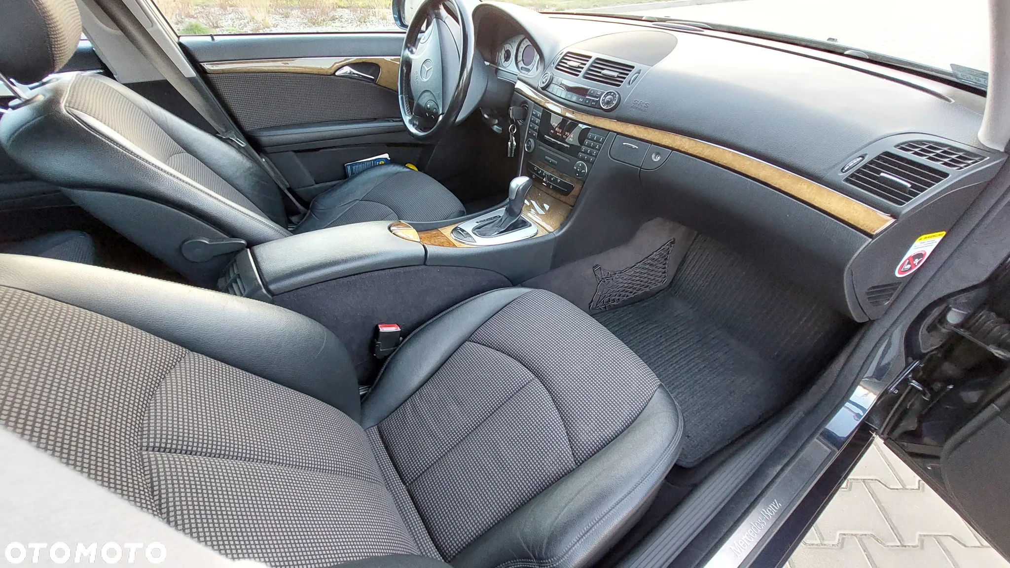 Mercedes-Benz Klasa E - 8