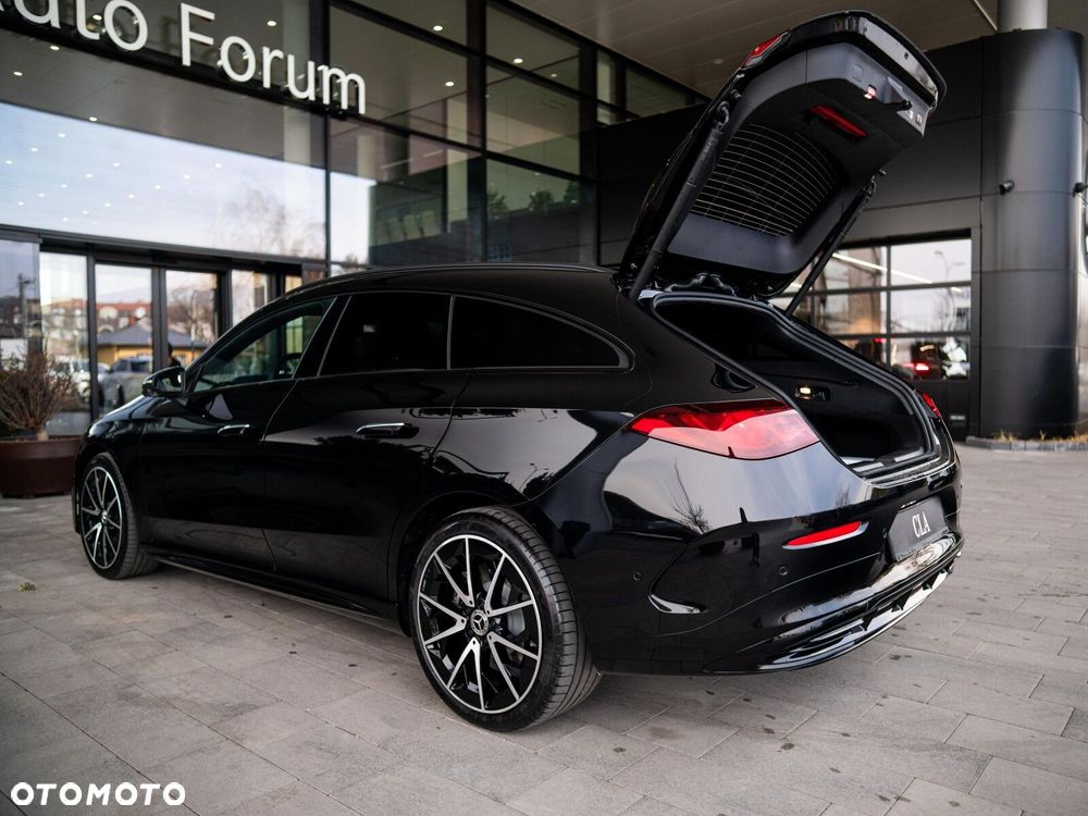 Mercedes-Benz CLA - 25