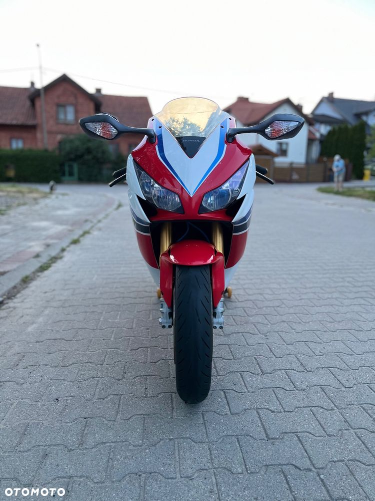 Honda CBR - 6