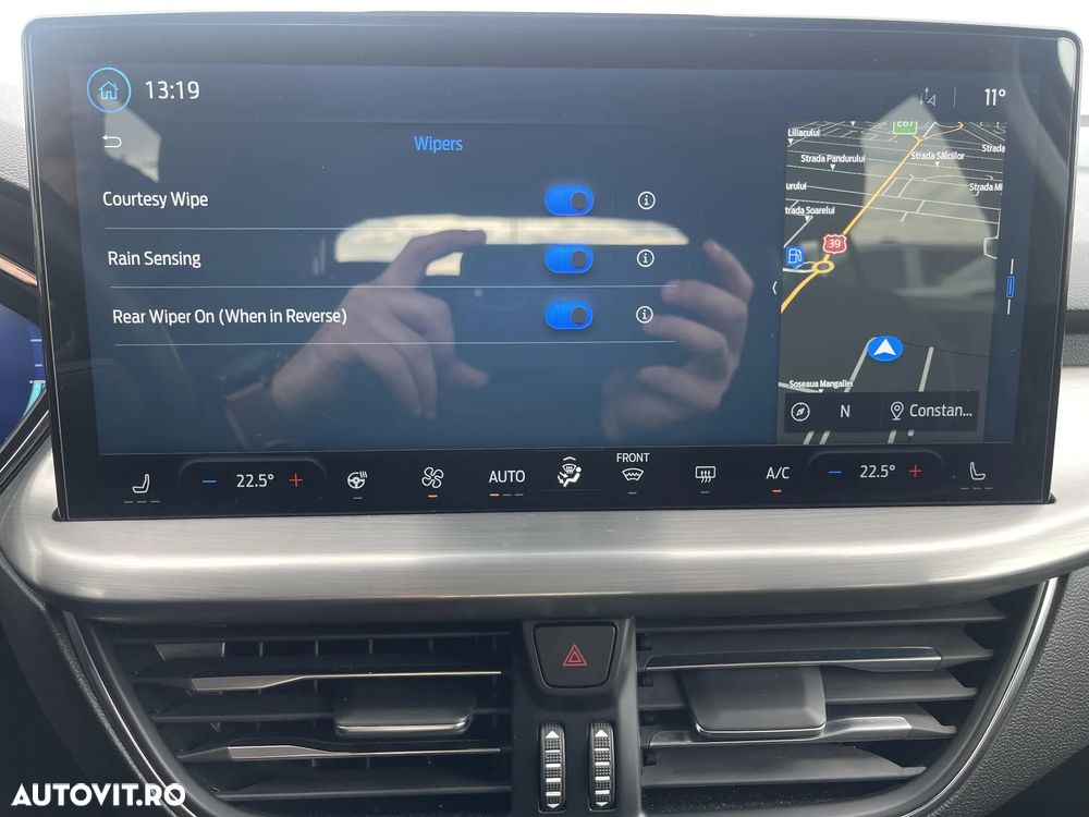 Ford Focus 1.0 EcoBoost Titanium Business - 16