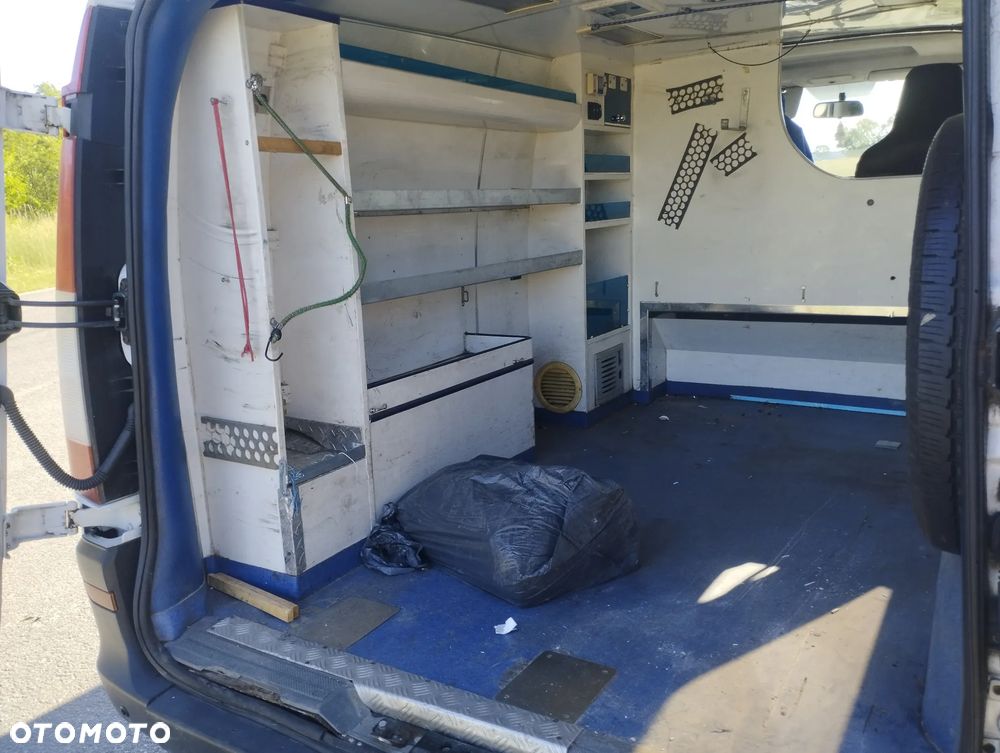 Mercedes-Benz Vito - 21