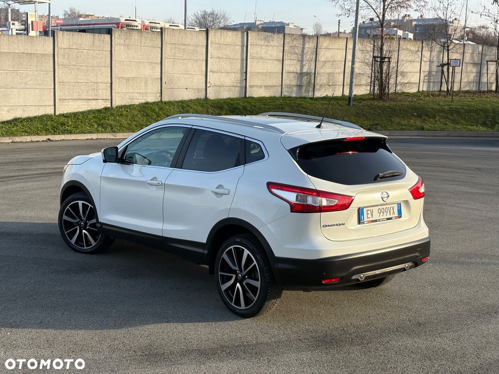 Nissan Qashqai 1.6 DCi ALL-MODE 4x4i TEKNA - 9