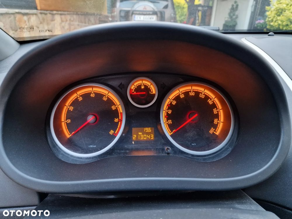 Opel Corsa 1.2 16V Sport - 14