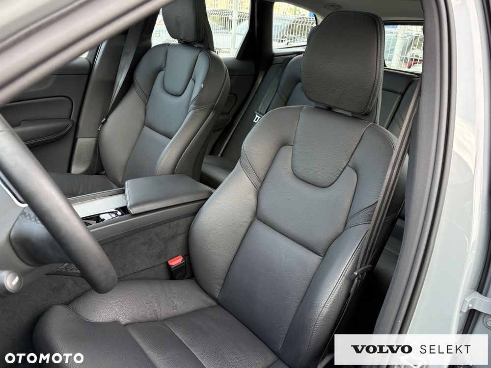 Volvo XC 60 - 26