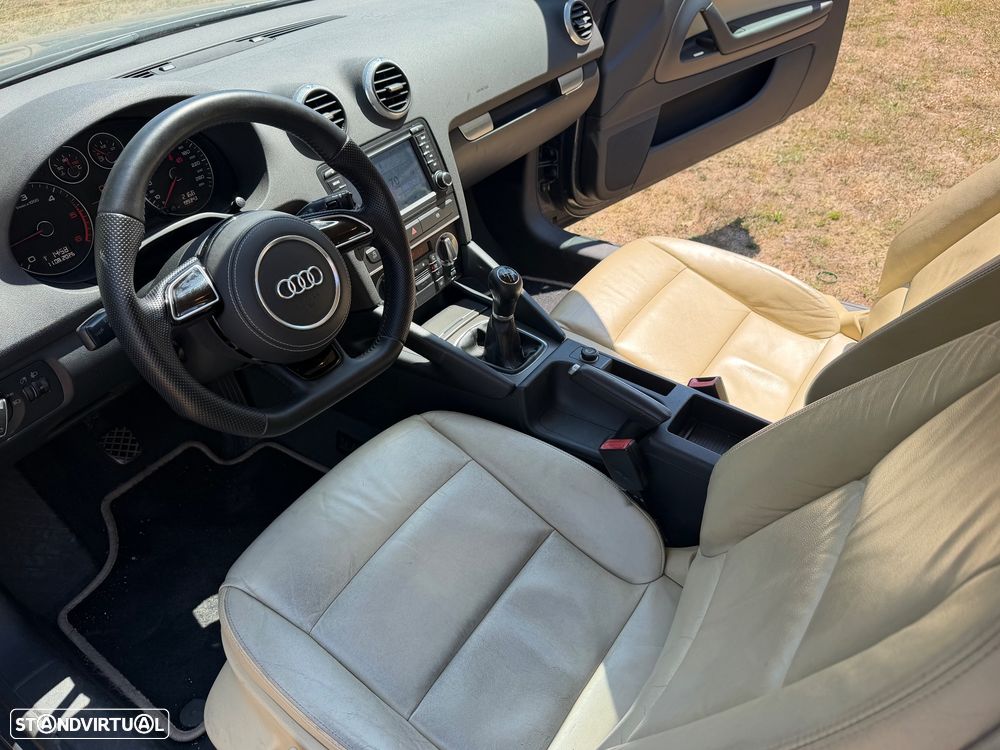 Audi A3 1.6 TDI DPF Attraction - 20
