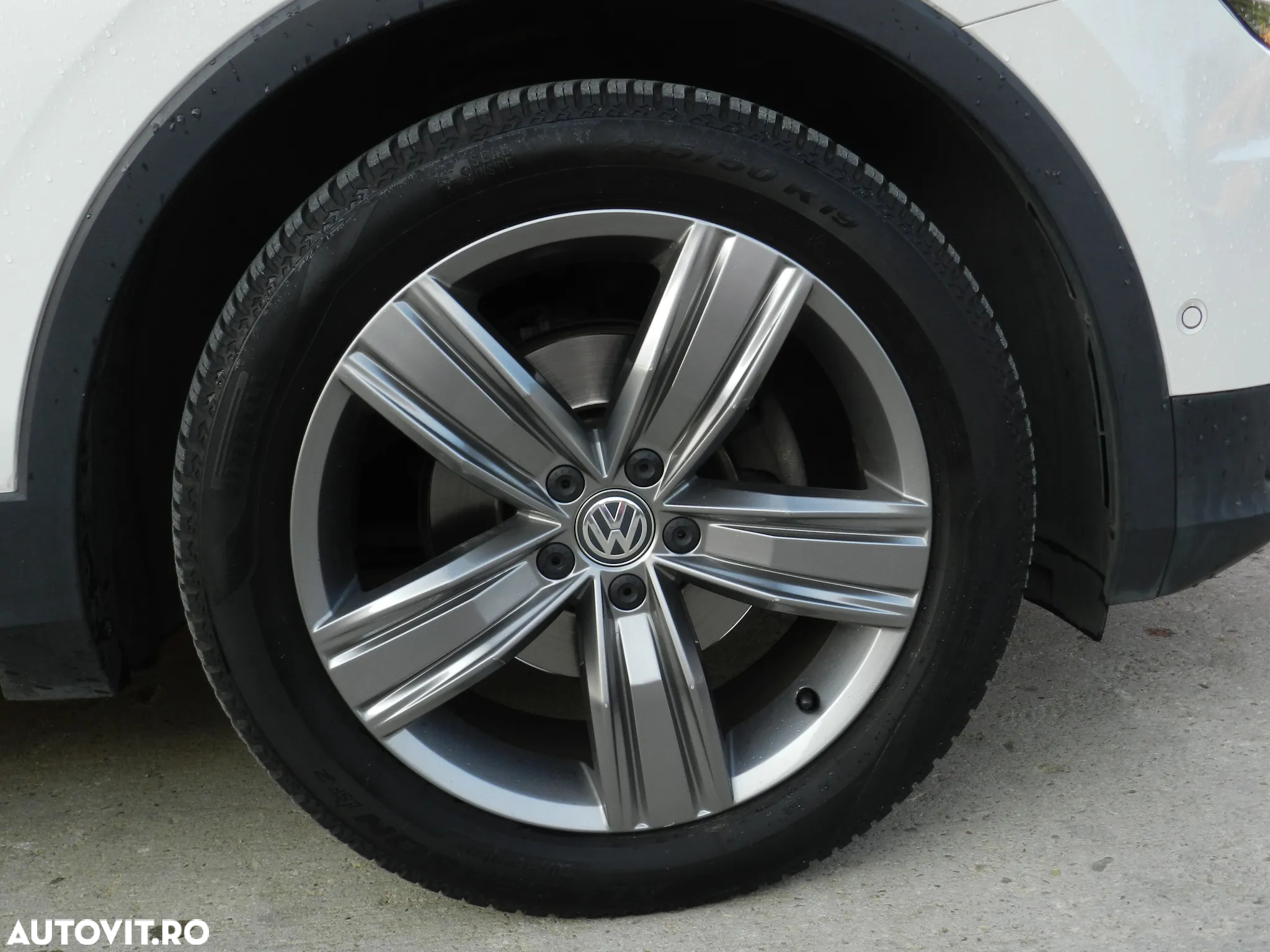 Volkswagen Tiguan 2.0 TDI SCR (BlueMotion Technology) DSG Highline - 25