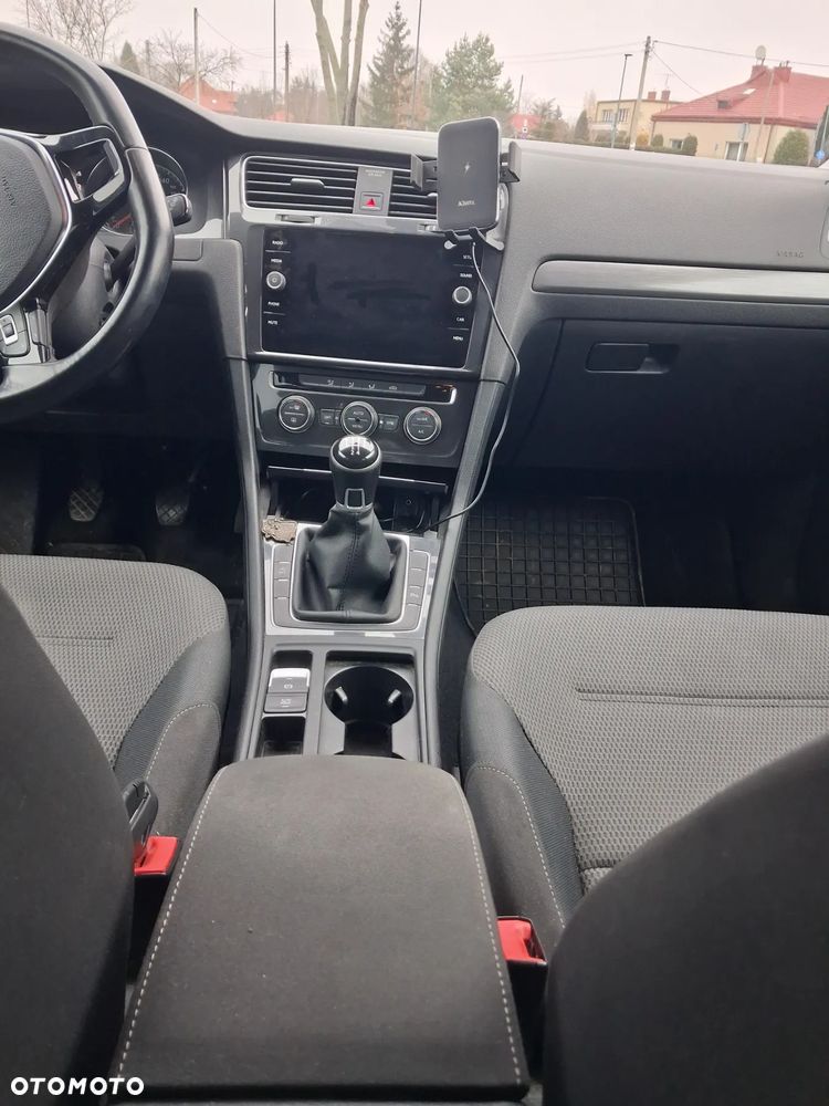 Volkswagen Golf Variant 1.6 TDI BMT Comfortline - 11