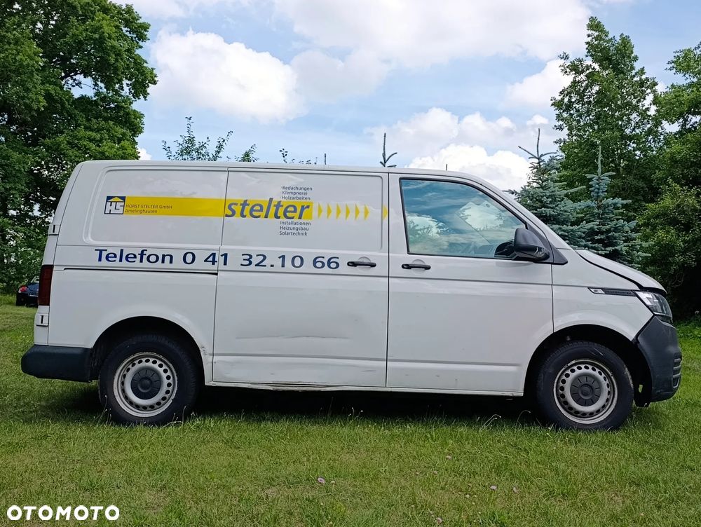 Volkswagen Transporter - 2