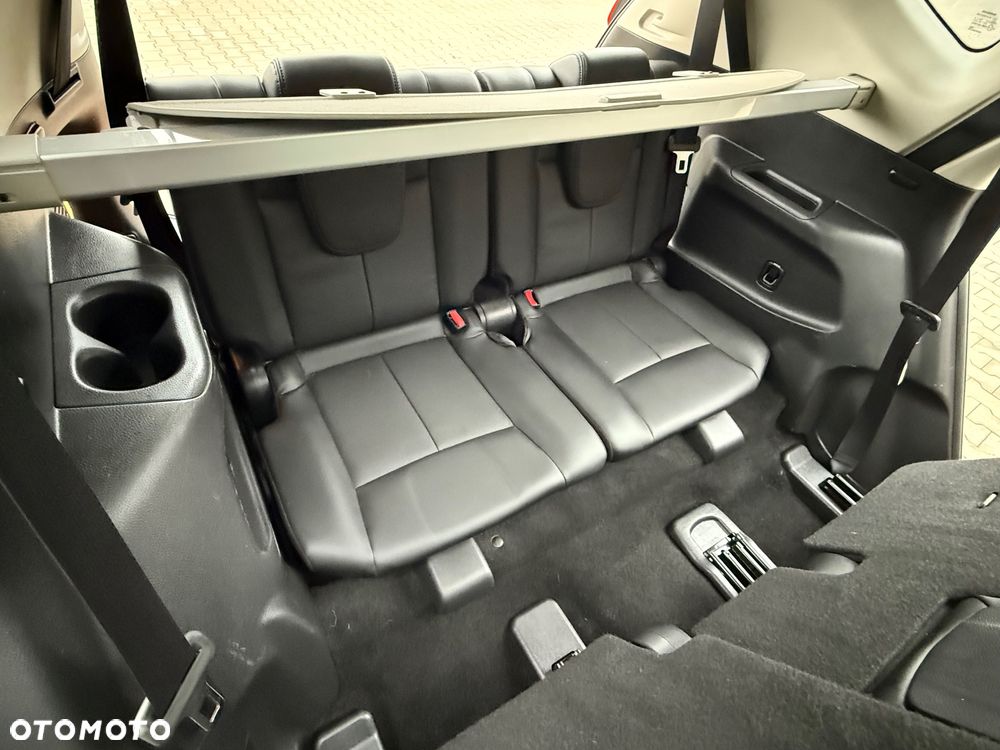 Nissan X-Trail 2.0 dCi Tekna 4WD Xtronic 7os - 36