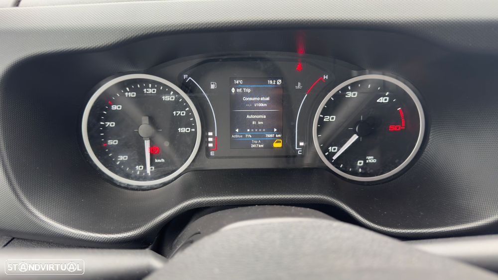 Iveco 35C16 3.0 C/PLATAFORMA - 11