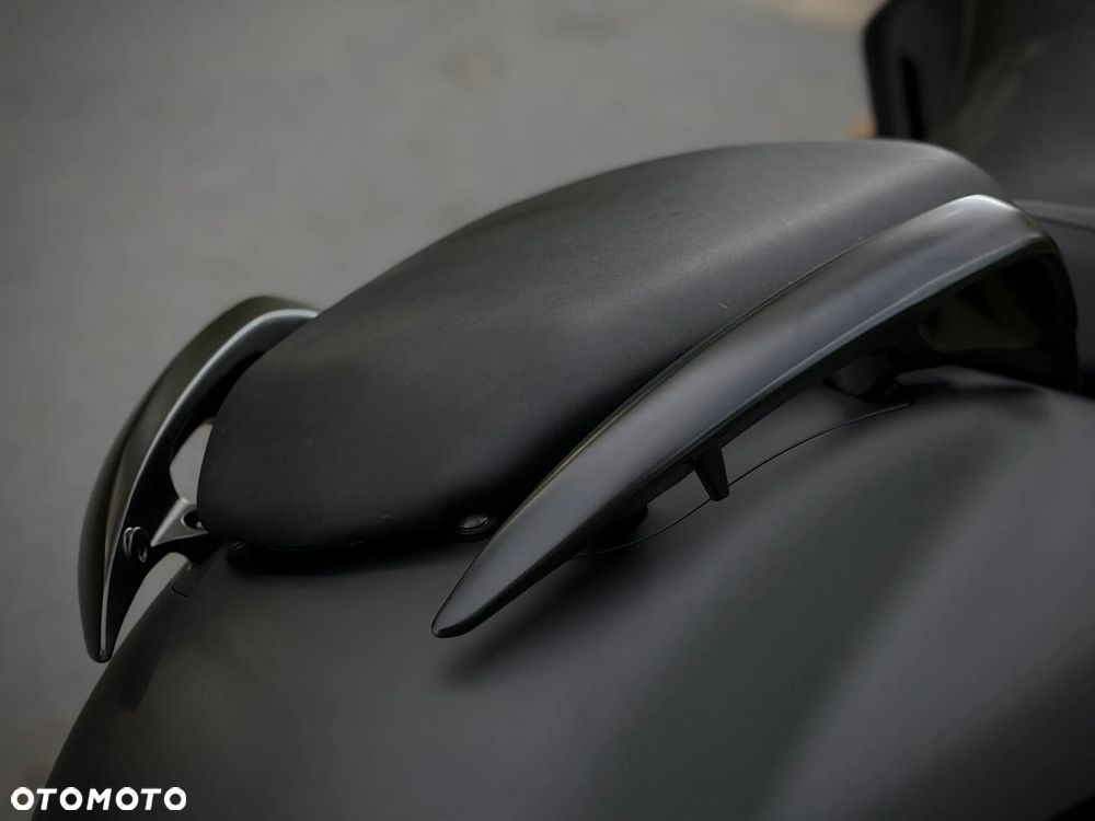 Honda Valkyrie - 17