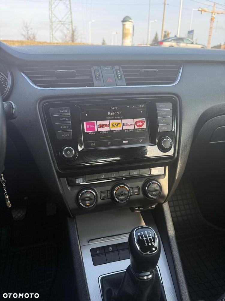 Skoda Octavia 2.0 TDI Drive - 32