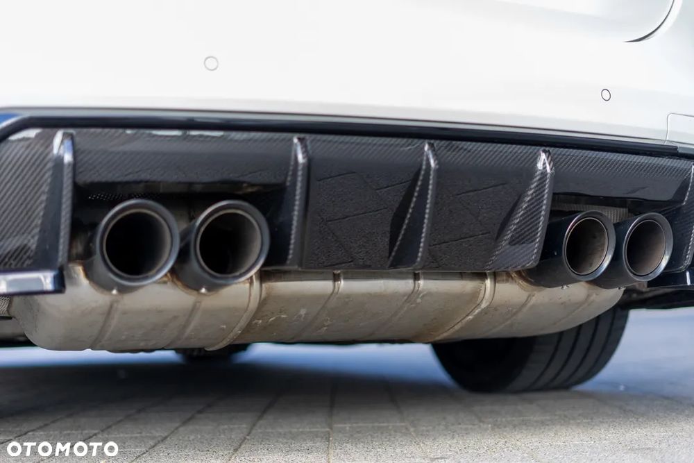 BMW M4 Competition sport - 20