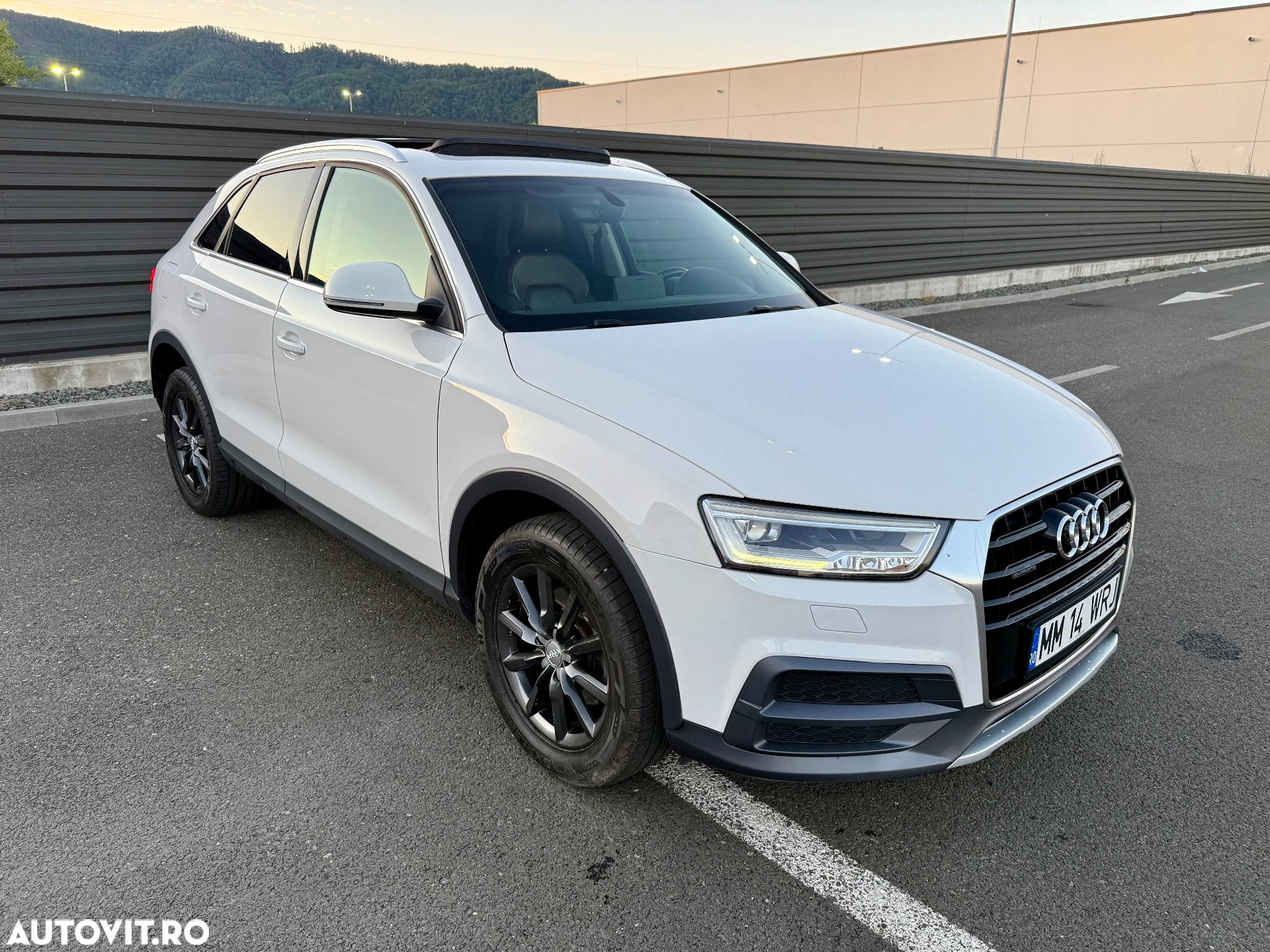 Audi Q3 2.0 TDI Quattro Stronic - 3