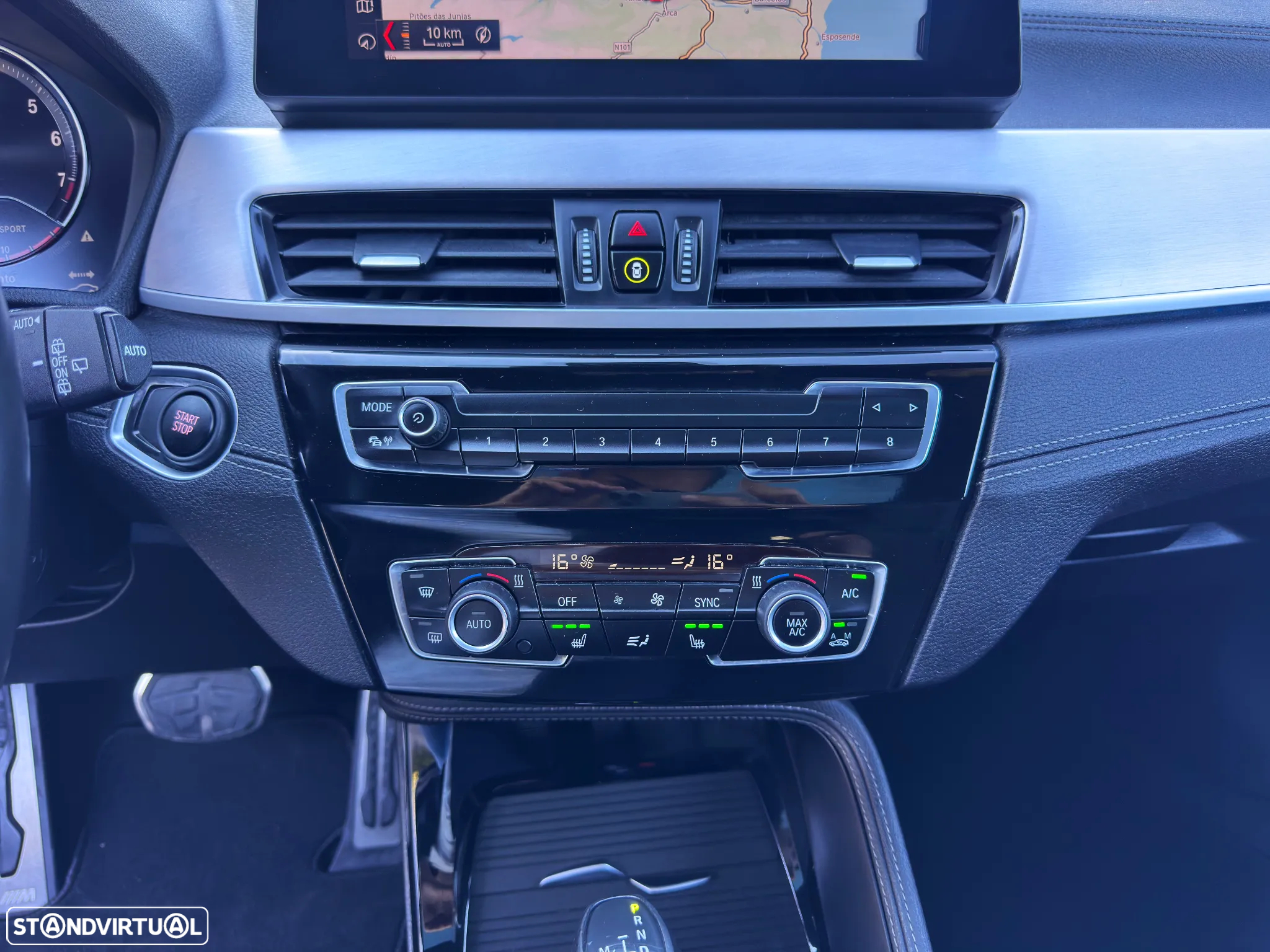 BMW X2 25 e xDrive Pack M - 29