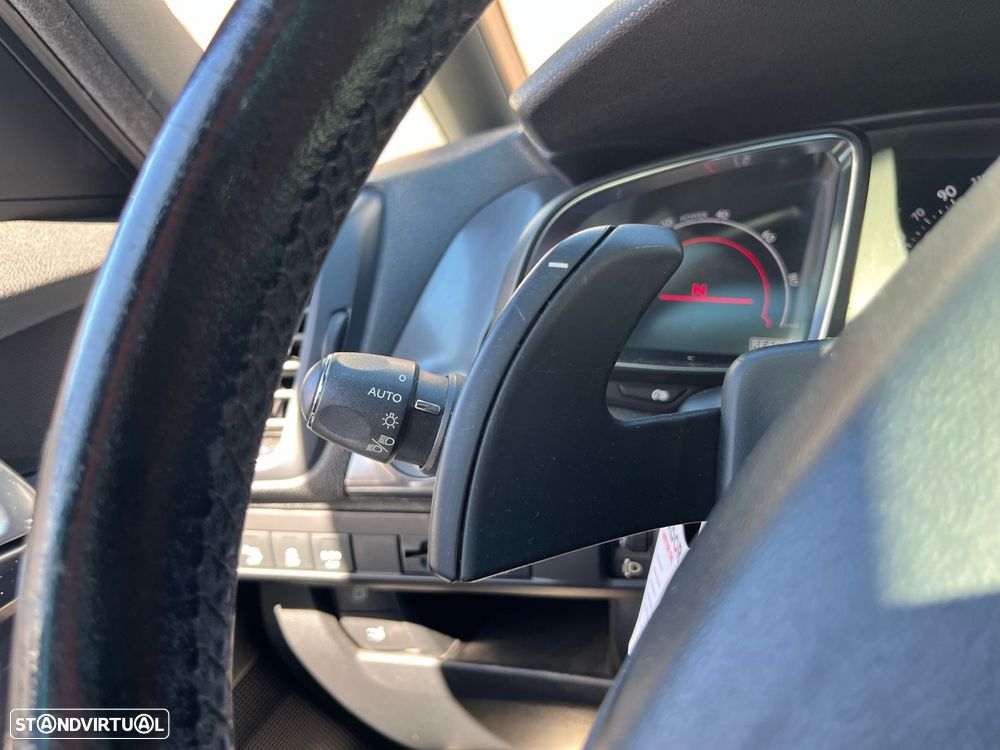 Citroën DS5 2.0 HDi Hybrid4 So Chic CMP6 - 17